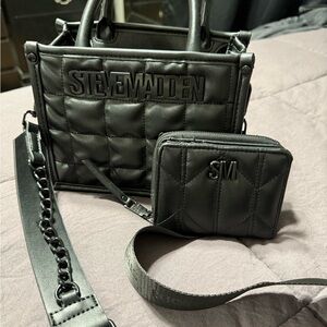 Steve Madden Black Quilted Women's Bag Set